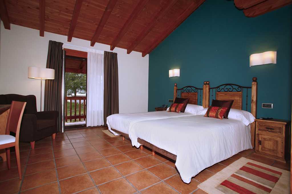 HOTEL ATXURRA