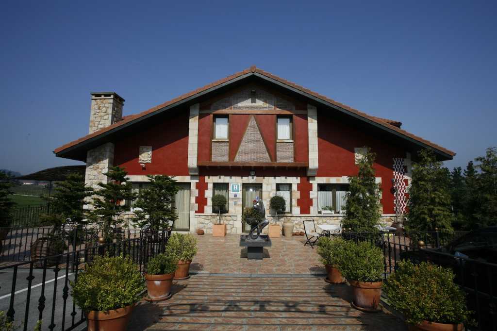 hotel katxi fachada