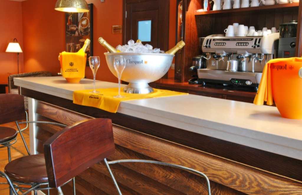 hotel santa kutz urola urretxu gipuzkoa