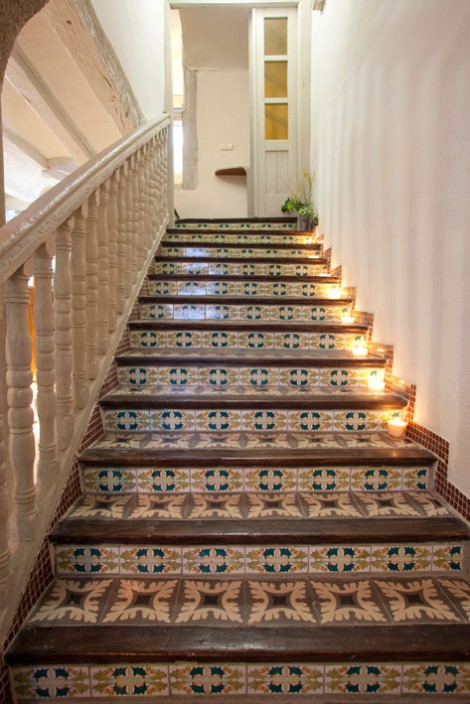 Escaleras con velas