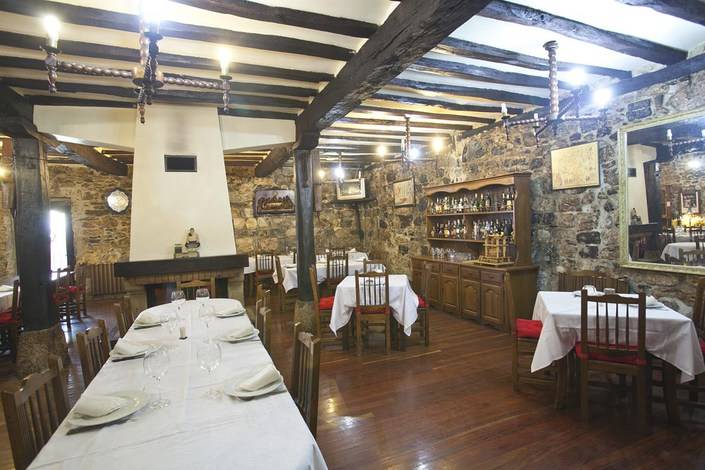 Casa rural Izarre restaurante